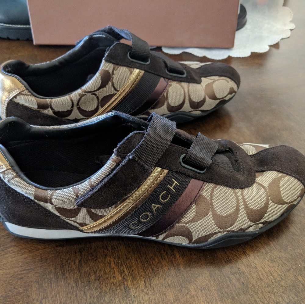 Coach Jenney Sneakers